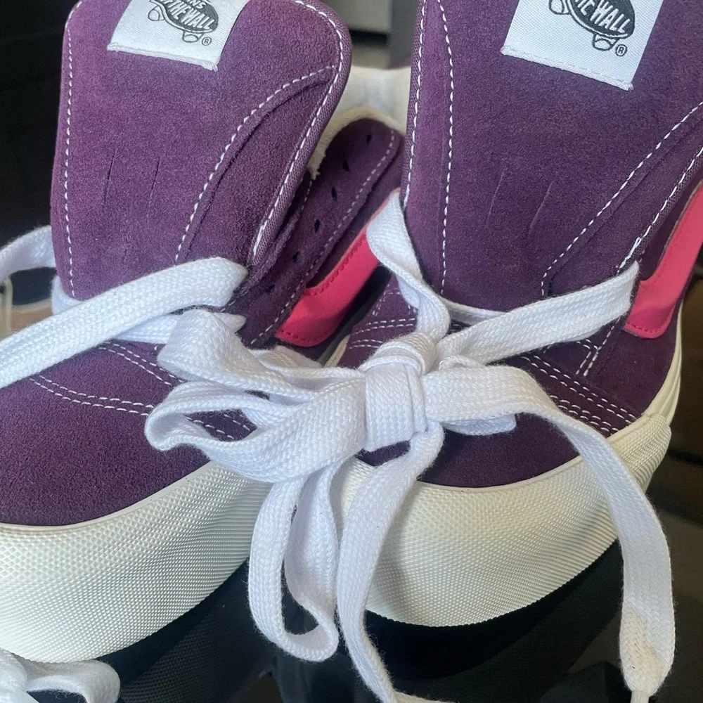 Vans Purple Sneakers with Pink Highlights - Picture 5 of 5